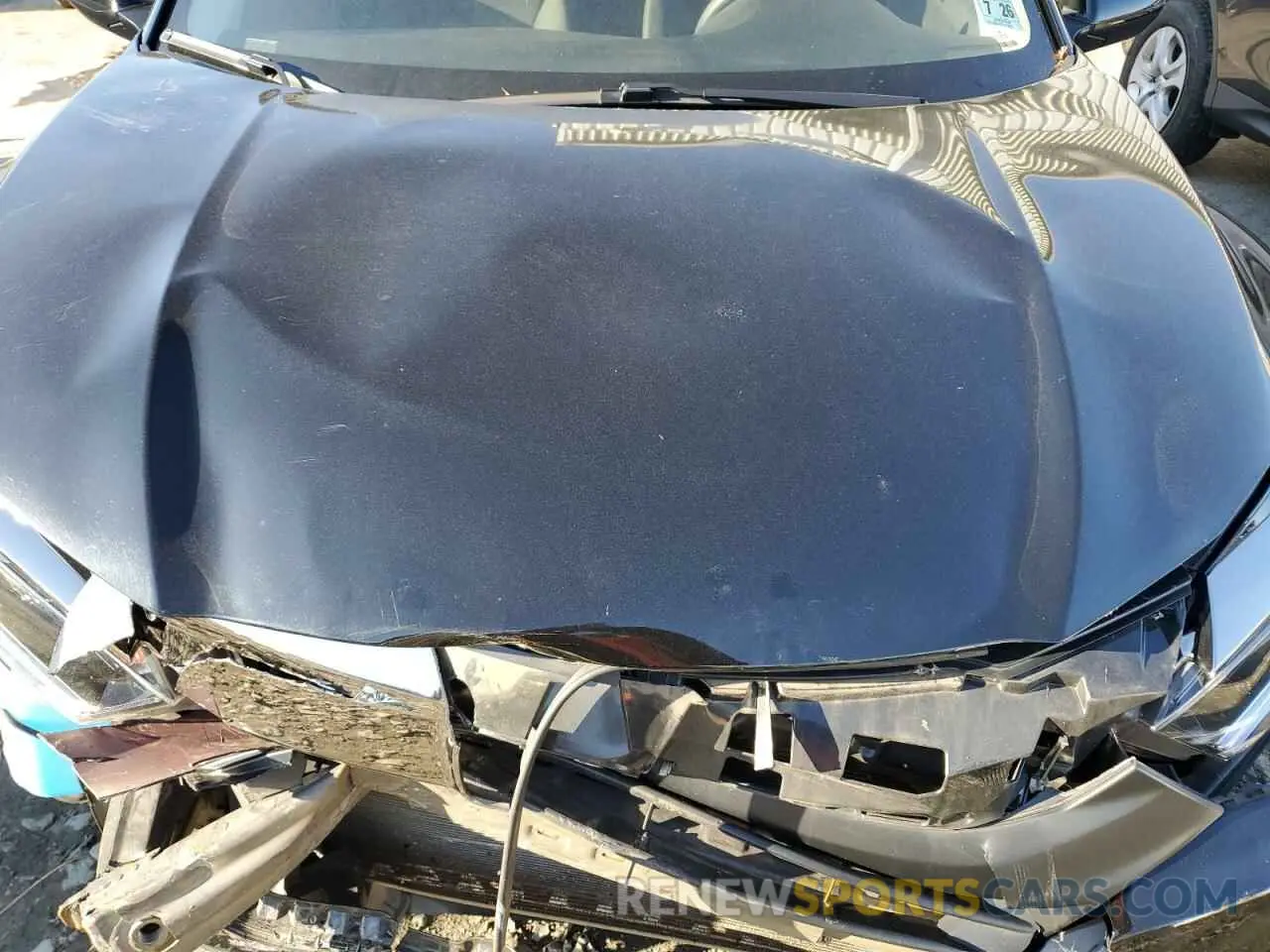 11 Photograph of a damaged car 3CZRU6H31NM736568 HONDA HR-V 2022