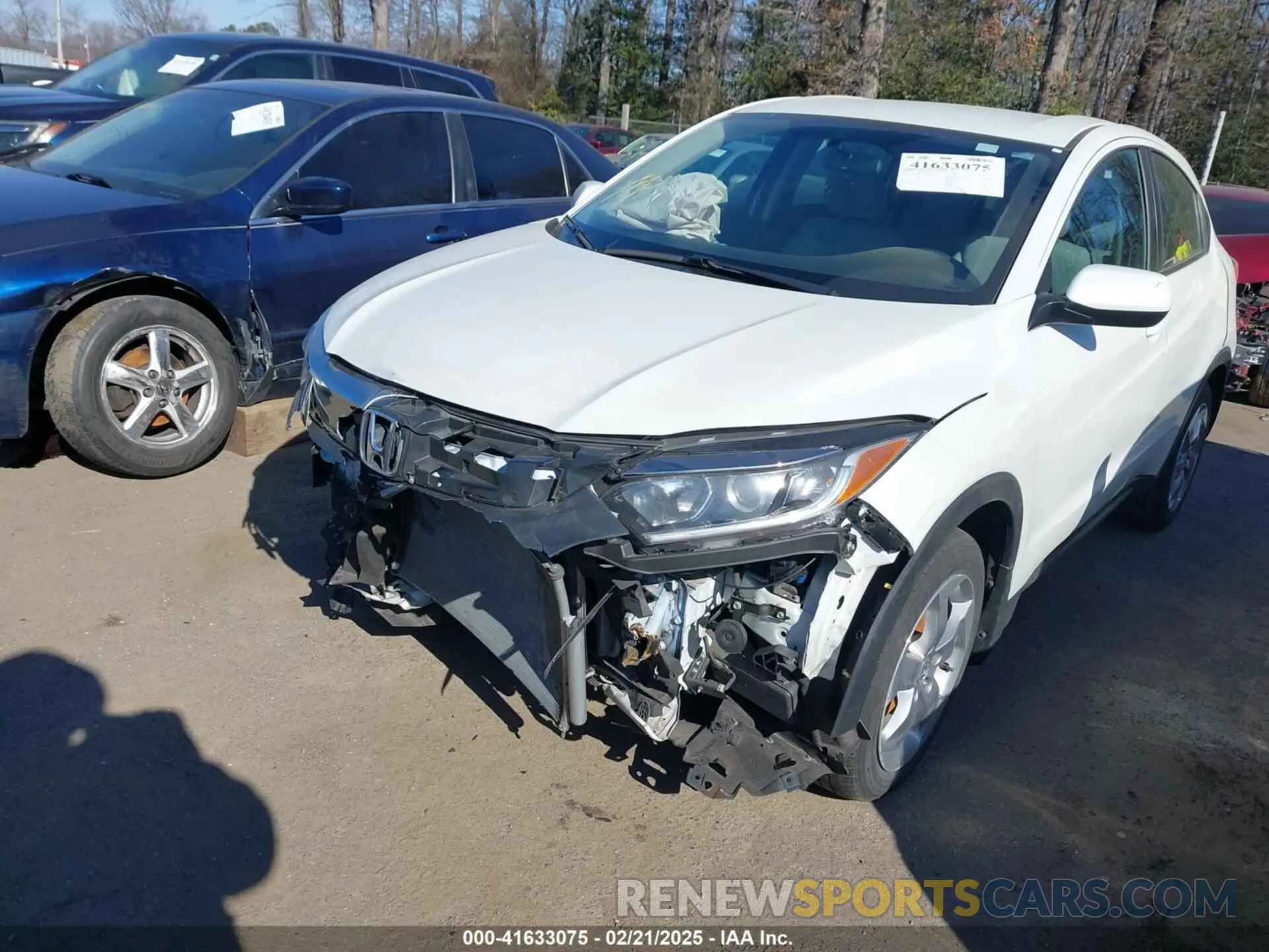 6 Photograph of a damaged car 3CZRU6H31NM768923 HONDA HR-V 2022