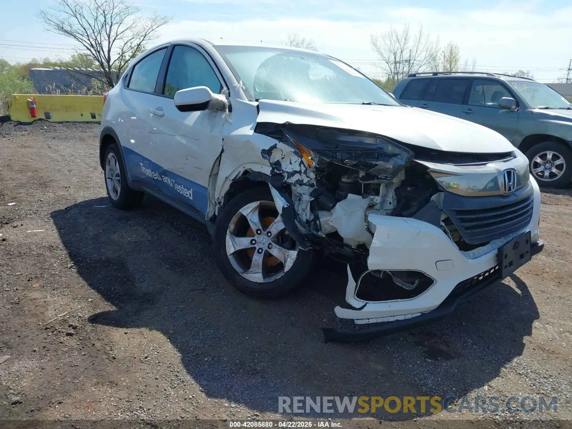 1 Photograph of a damaged car 3CZRU6H32NM706902 HONDA HR-V 2022