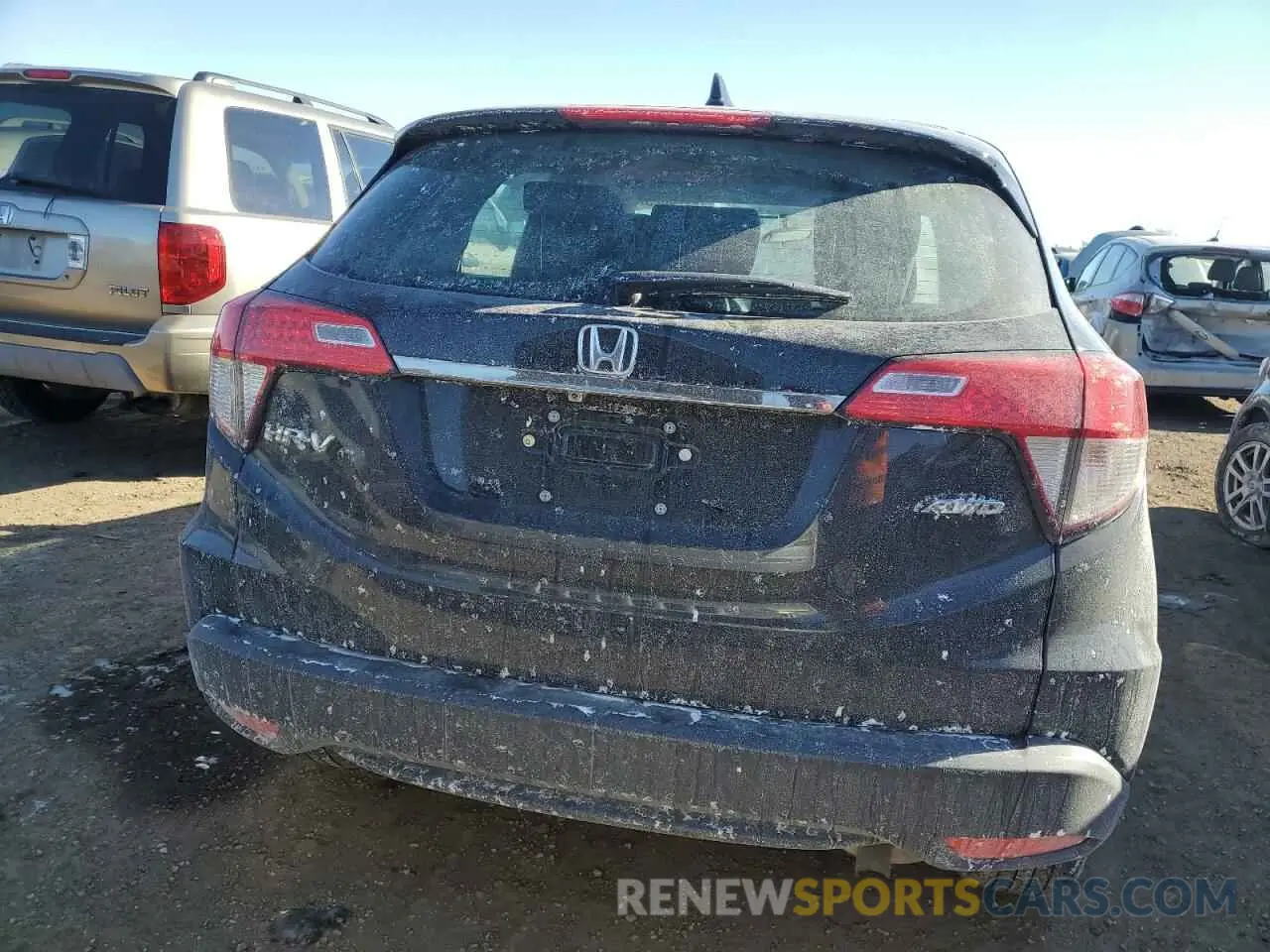 6 Photograph of a damaged car 3CZRU6H32NM708763 HONDA HR-V 2022