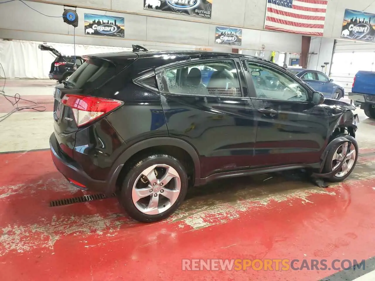 3 Photograph of a damaged car 3CZRU6H32NM715843 HONDA HR-V 2022