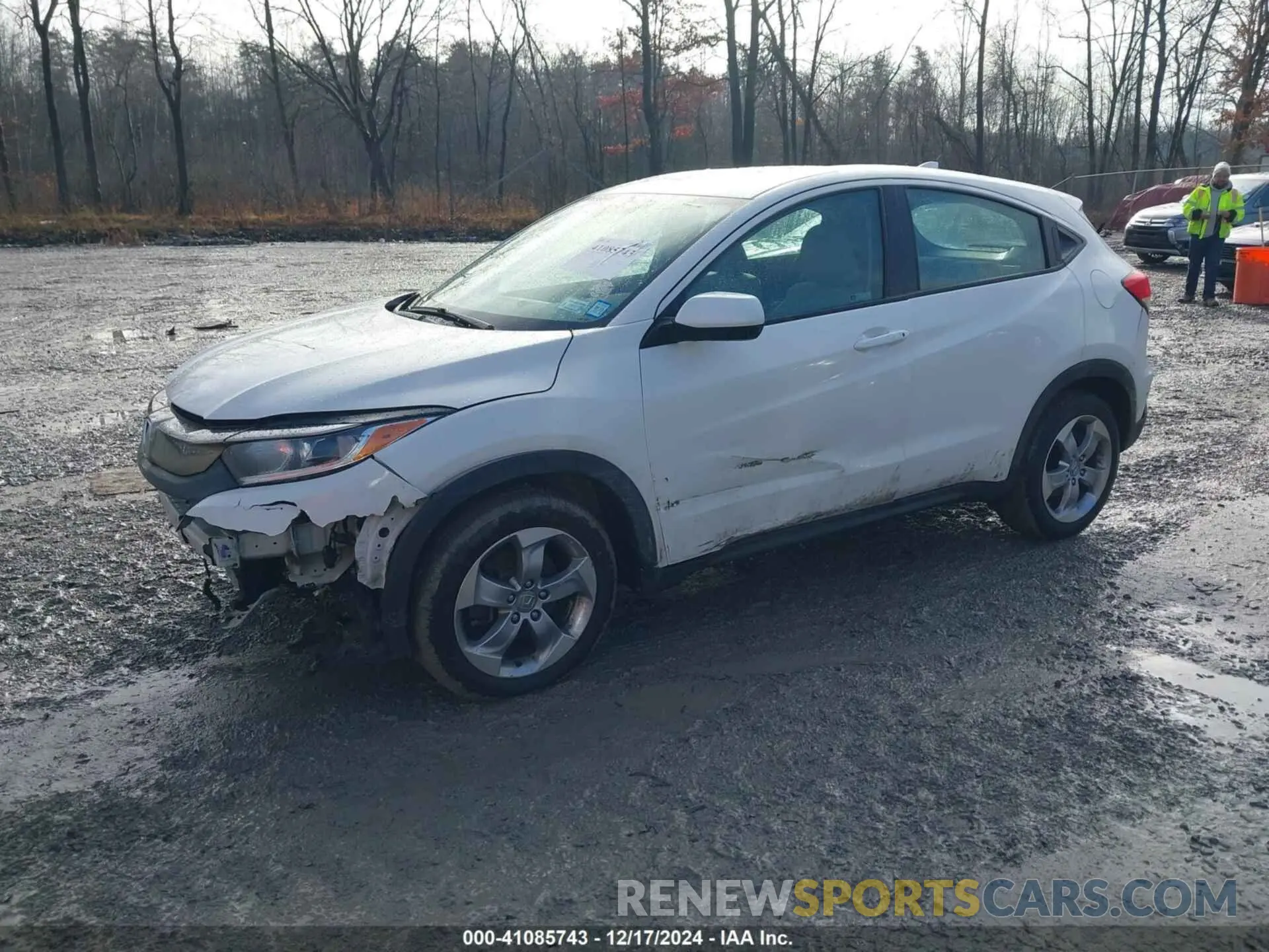 2 Photograph of a damaged car 3CZRU6H32NM717446 HONDA HR-V 2022