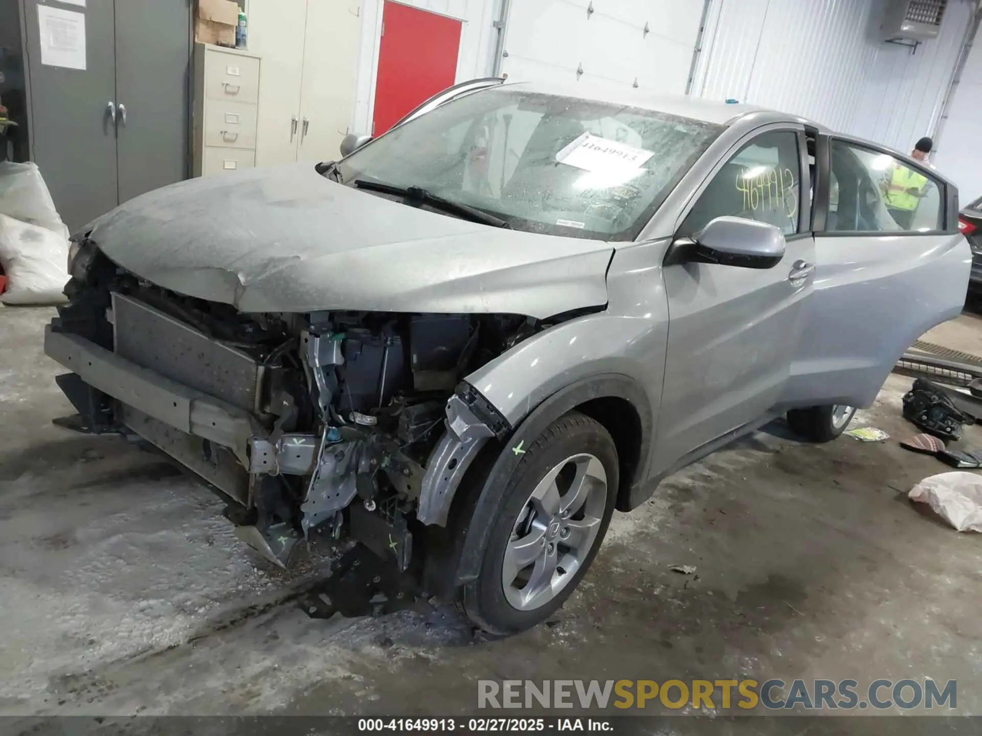 2 Photograph of a damaged car 3CZRU6H32NM720377 HONDA HR-V 2022