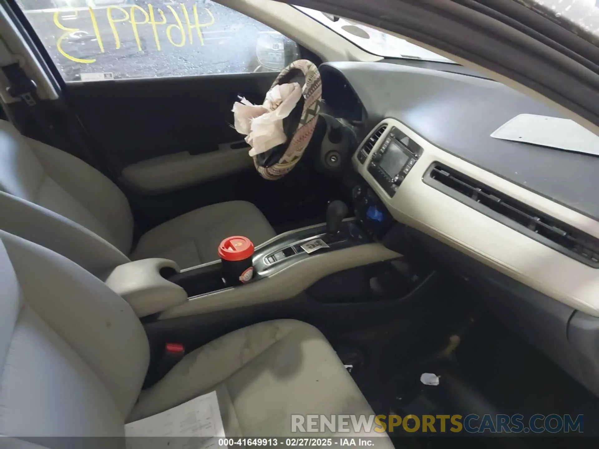 5 Photograph of a damaged car 3CZRU6H32NM720377 HONDA HR-V 2022
