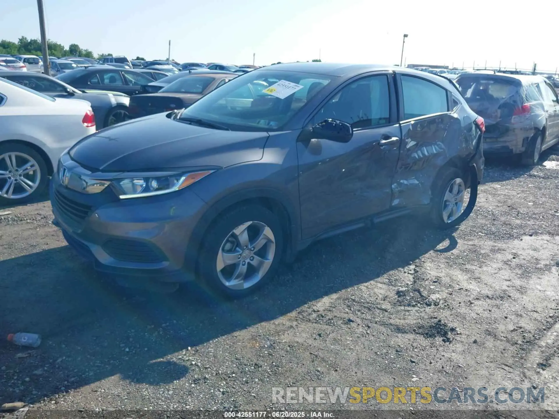 2 Photograph of a damaged car 3CZRU6H33NM763321 HONDA HR-V 2022