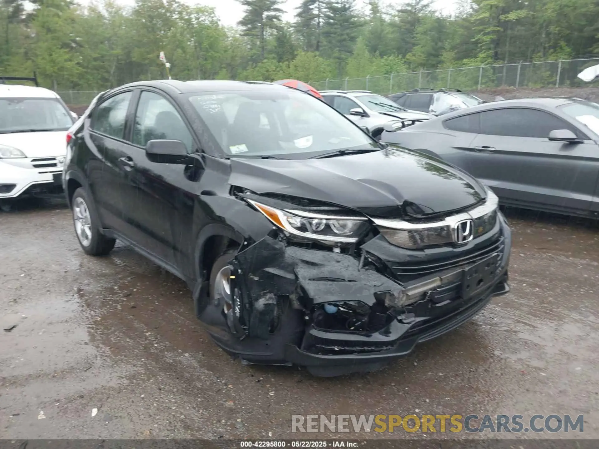 6 Photograph of a damaged car 3CZRU6H33NM770916 HONDA HR-V 2022