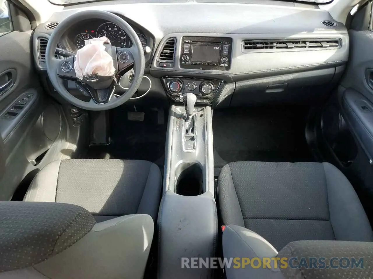 8 Photograph of a damaged car 3CZRU6H34NM702740 HONDA HR-V 2022