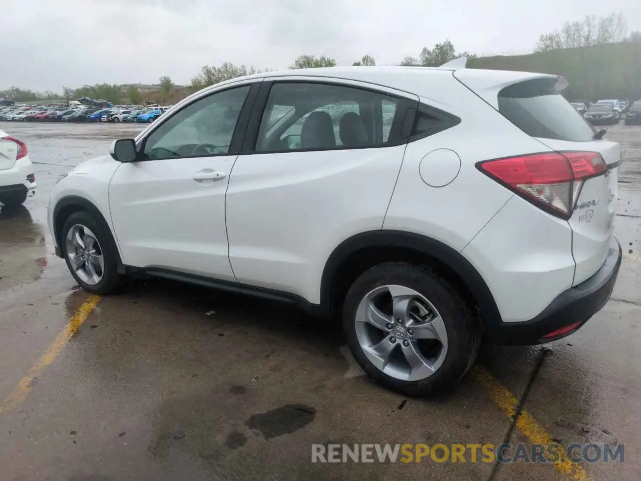 2 Photograph of a damaged car 3CZRU6H34NM762887 HONDA HR-V 2022