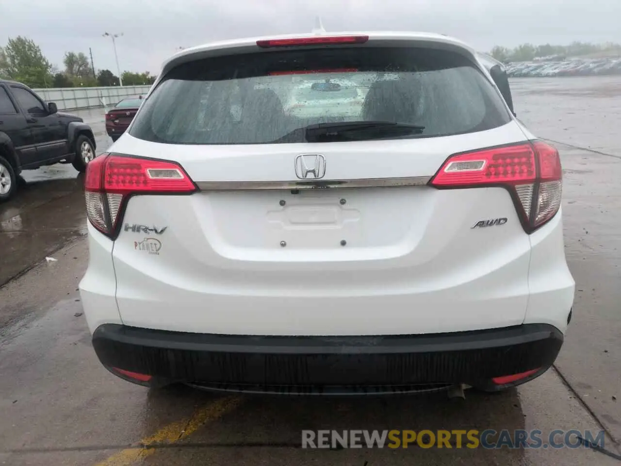 6 Photograph of a damaged car 3CZRU6H34NM762887 HONDA HR-V 2022