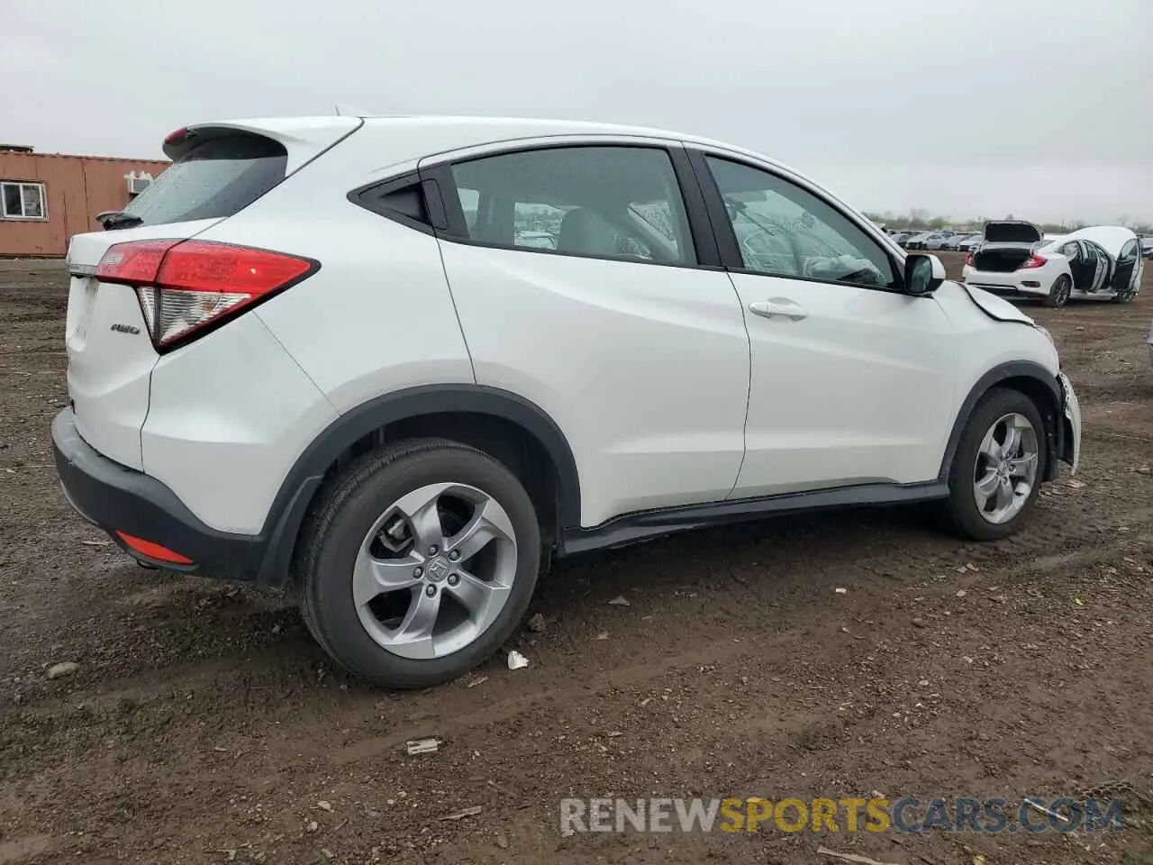 3 Photograph of a damaged car 3CZRU6H34NM765353 HONDA HR-V 2022