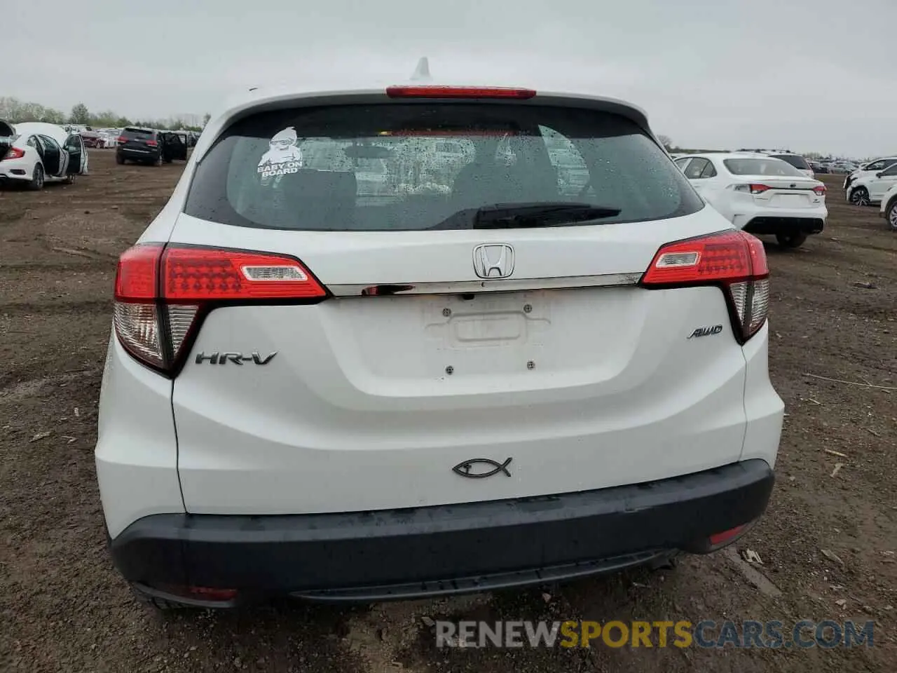 6 Photograph of a damaged car 3CZRU6H34NM765353 HONDA HR-V 2022