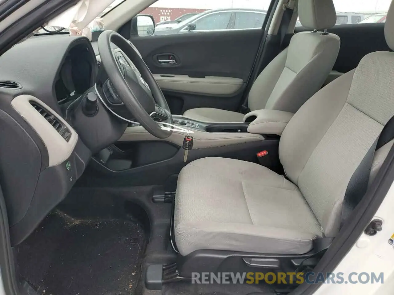 7 Photograph of a damaged car 3CZRU6H34NM765353 HONDA HR-V 2022