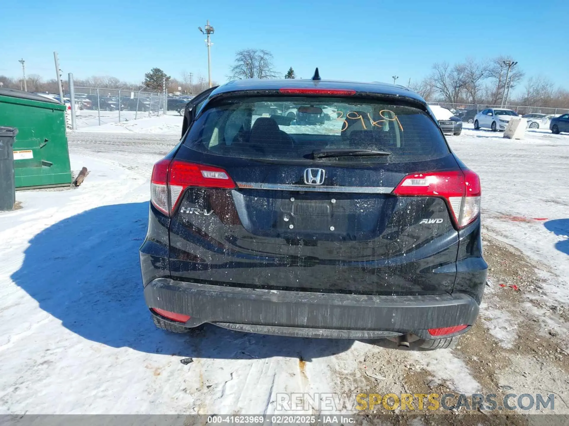 16 Photograph of a damaged car 3CZRU6H34NM766325 HONDA HR-V 2022