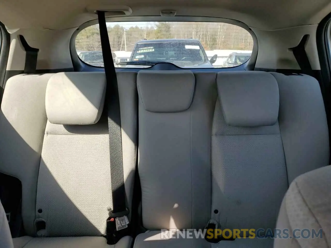 10 Photograph of a damaged car 3CZRU6H34NM773890 HONDA HR-V 2022