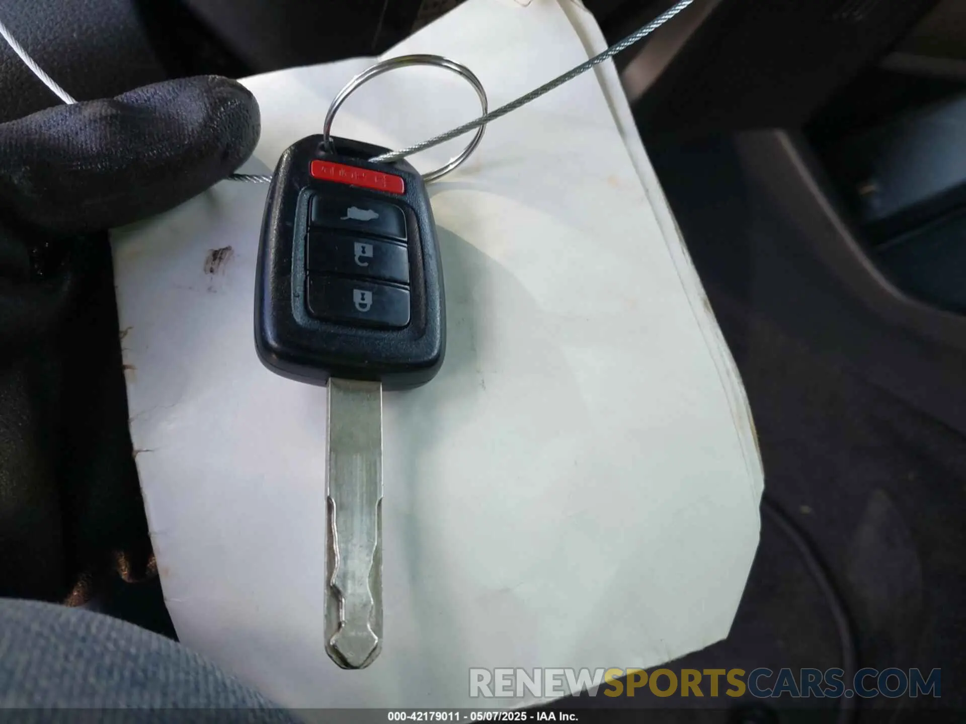 11 Photograph of a damaged car 3CZRU6H36NM708460 HONDA HR-V 2022