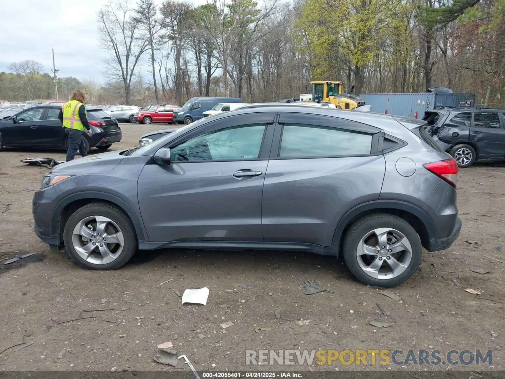 14 Photograph of a damaged car 3CZRU6H36NM725968 HONDA HR-V 2022