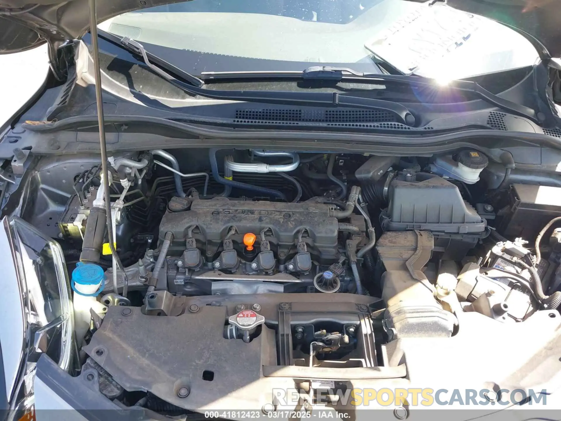 10 Photograph of a damaged car 3CZRU6H36NM744939 HONDA HR-V 2022