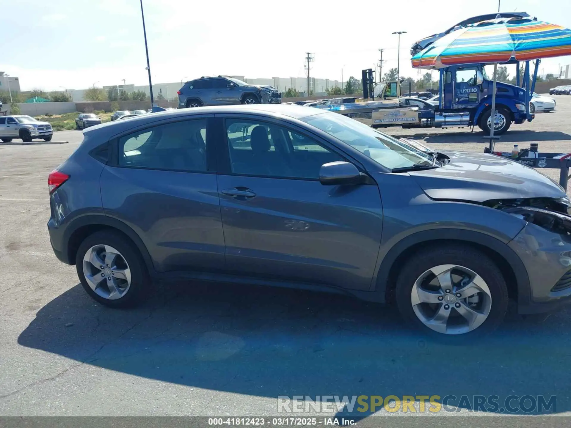 13 Photograph of a damaged car 3CZRU6H36NM744939 HONDA HR-V 2022