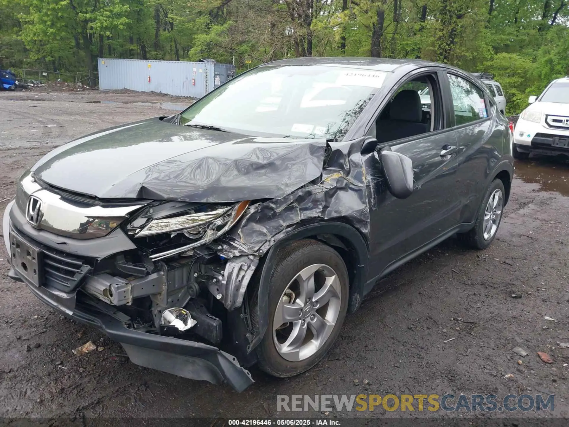 6 Photograph of a damaged car 3CZRU6H36NM766245 HONDA HR-V 2022