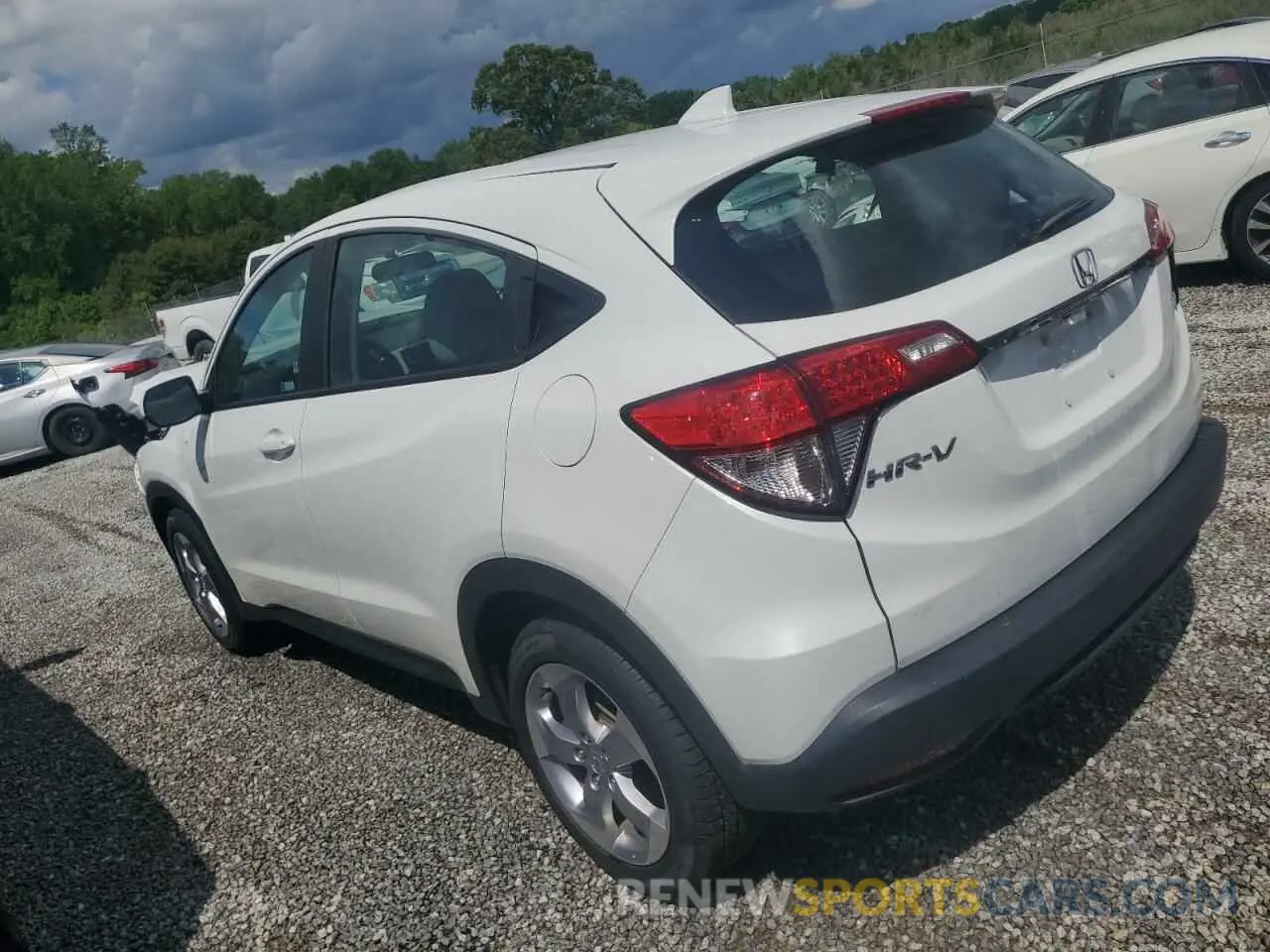 2 Photograph of a damaged car 3CZRU6H37NM723789 HONDA HR-V 2022