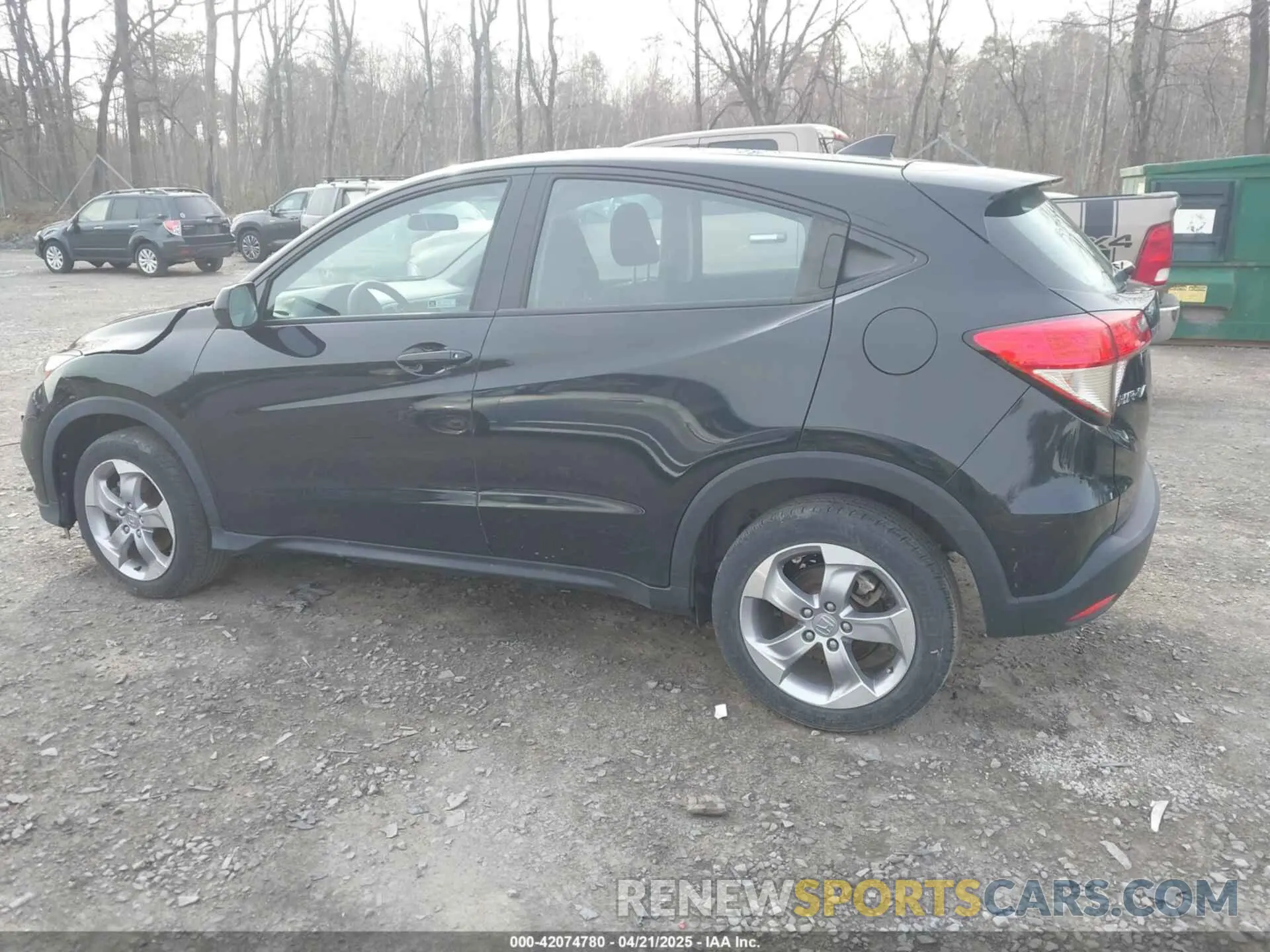 14 Photograph of a damaged car 3CZRU6H37NM735733 HONDA HR-V 2022