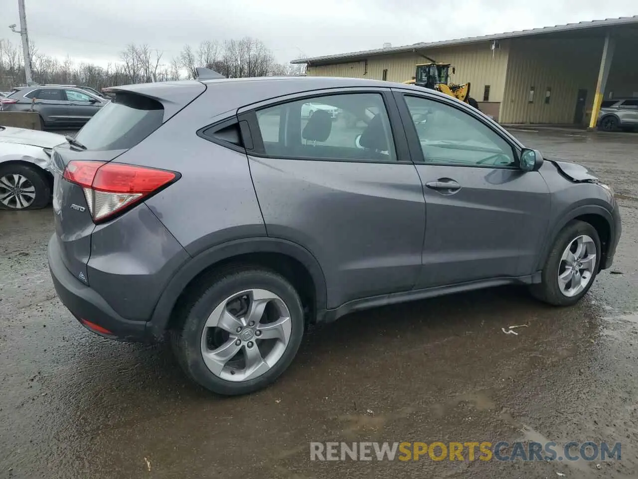 3 Photograph of a damaged car 3CZRU6H38NM723994 HONDA HR-V 2022
