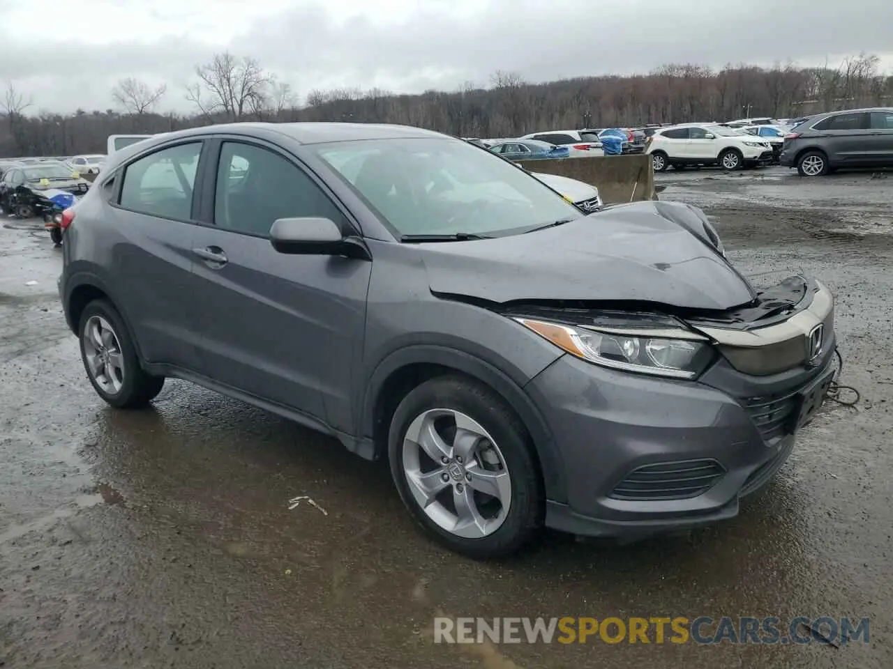 4 Photograph of a damaged car 3CZRU6H38NM723994 HONDA HR-V 2022