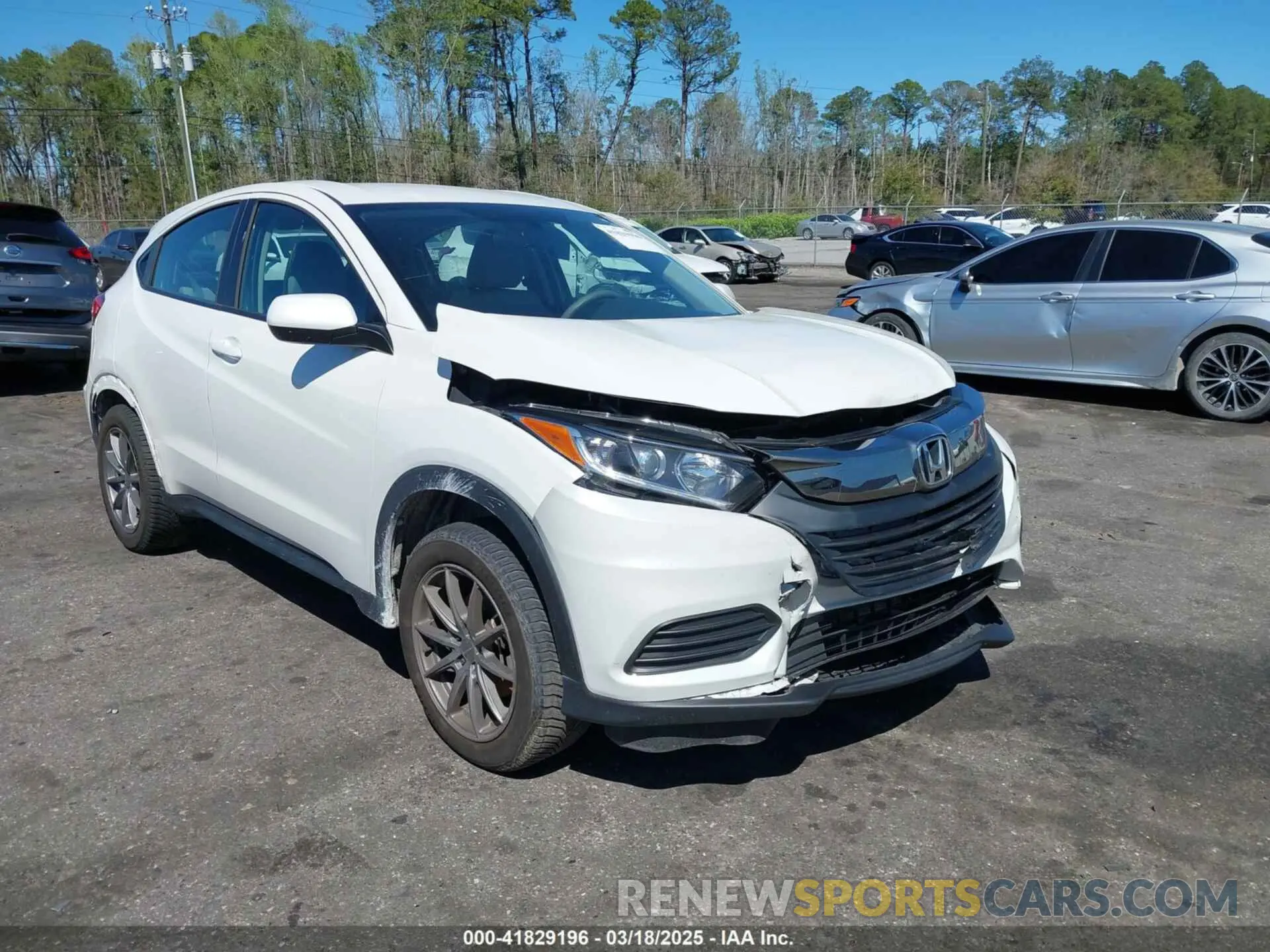 1 Photograph of a damaged car 3CZRU6H38NM744781 HONDA HR-V 2022
