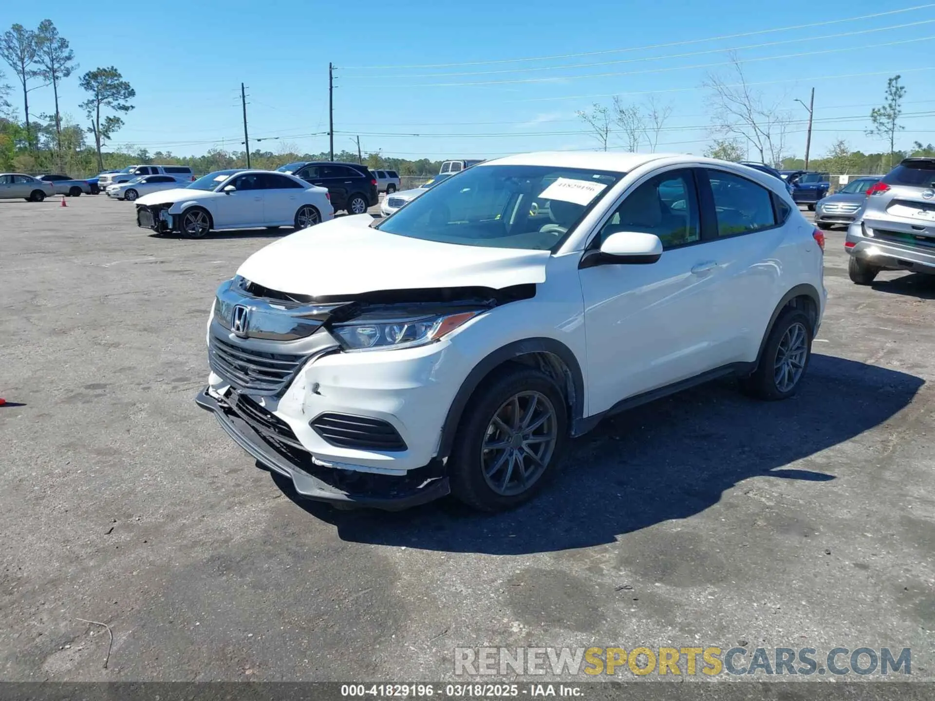 2 Photograph of a damaged car 3CZRU6H38NM744781 HONDA HR-V 2022