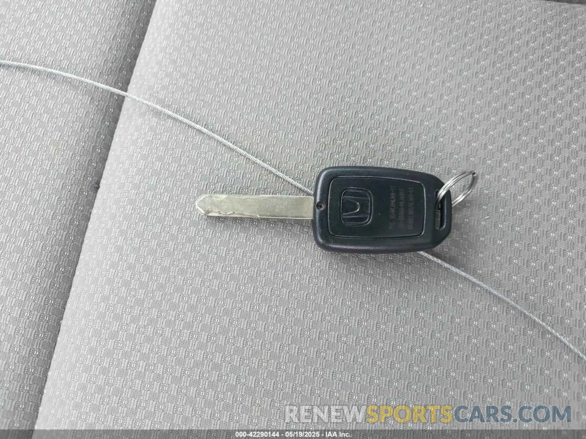 11 Photograph of a damaged car 3CZRU6H38NM763153 HONDA HR-V 2022