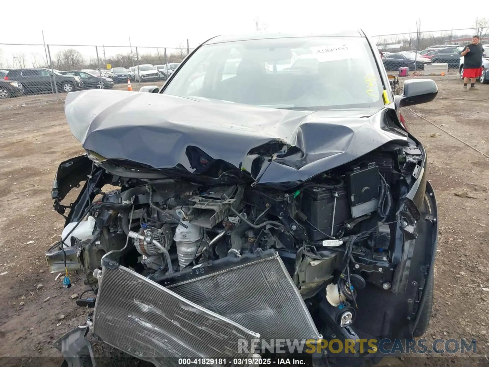 6 Photograph of a damaged car 3CZRU6H3XNM700734 HONDA HR-V 2022