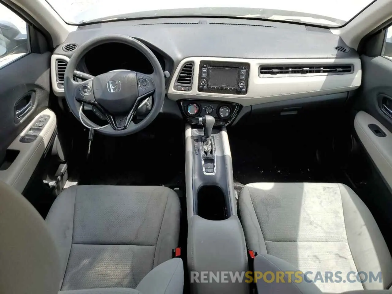 8 Photograph of a damaged car 3CZRU6H3XNM713371 HONDA HR-V 2022