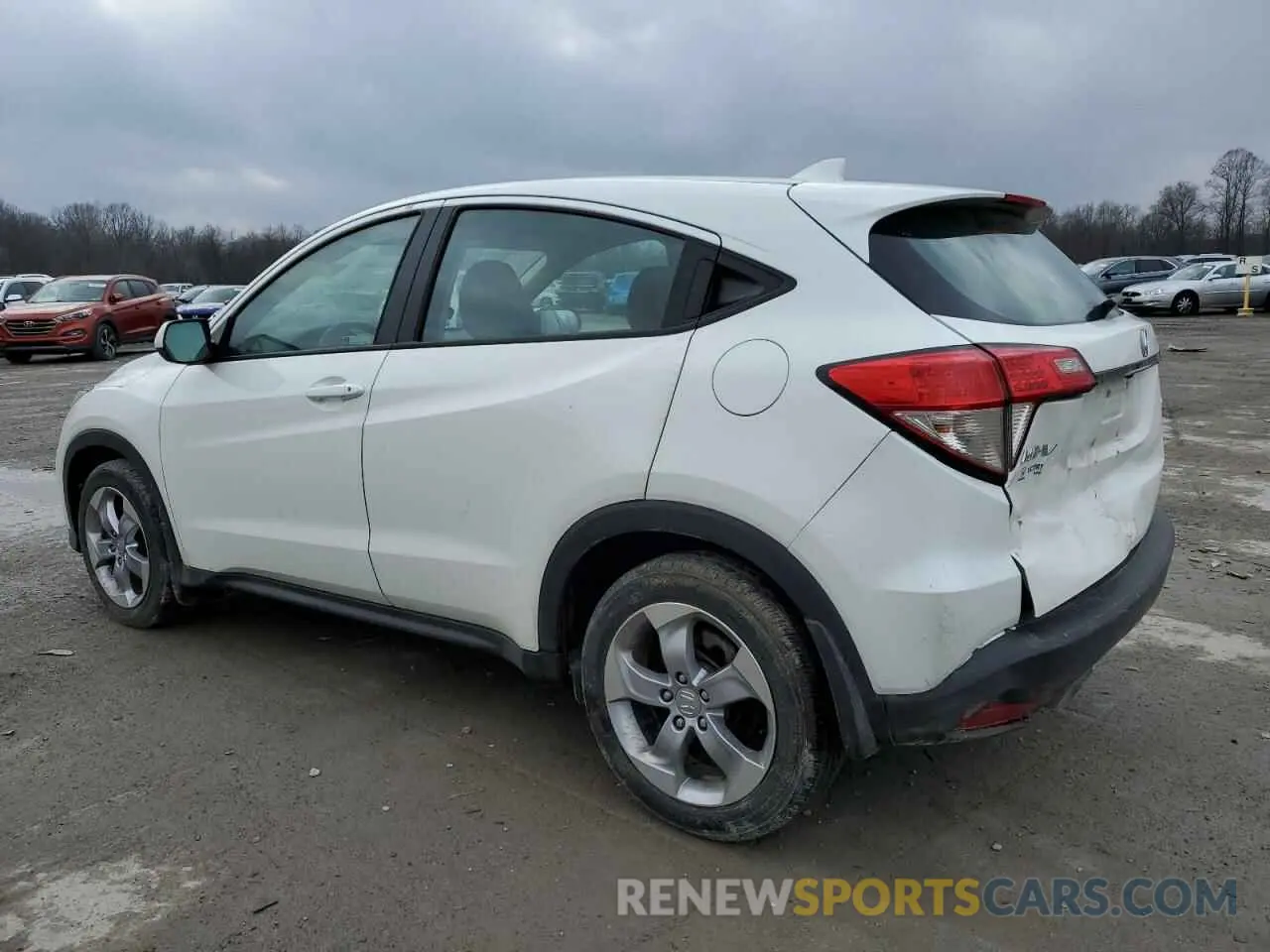 2 Photograph of a damaged car 3CZRU6H3XNM745303 HONDA HR-V 2022