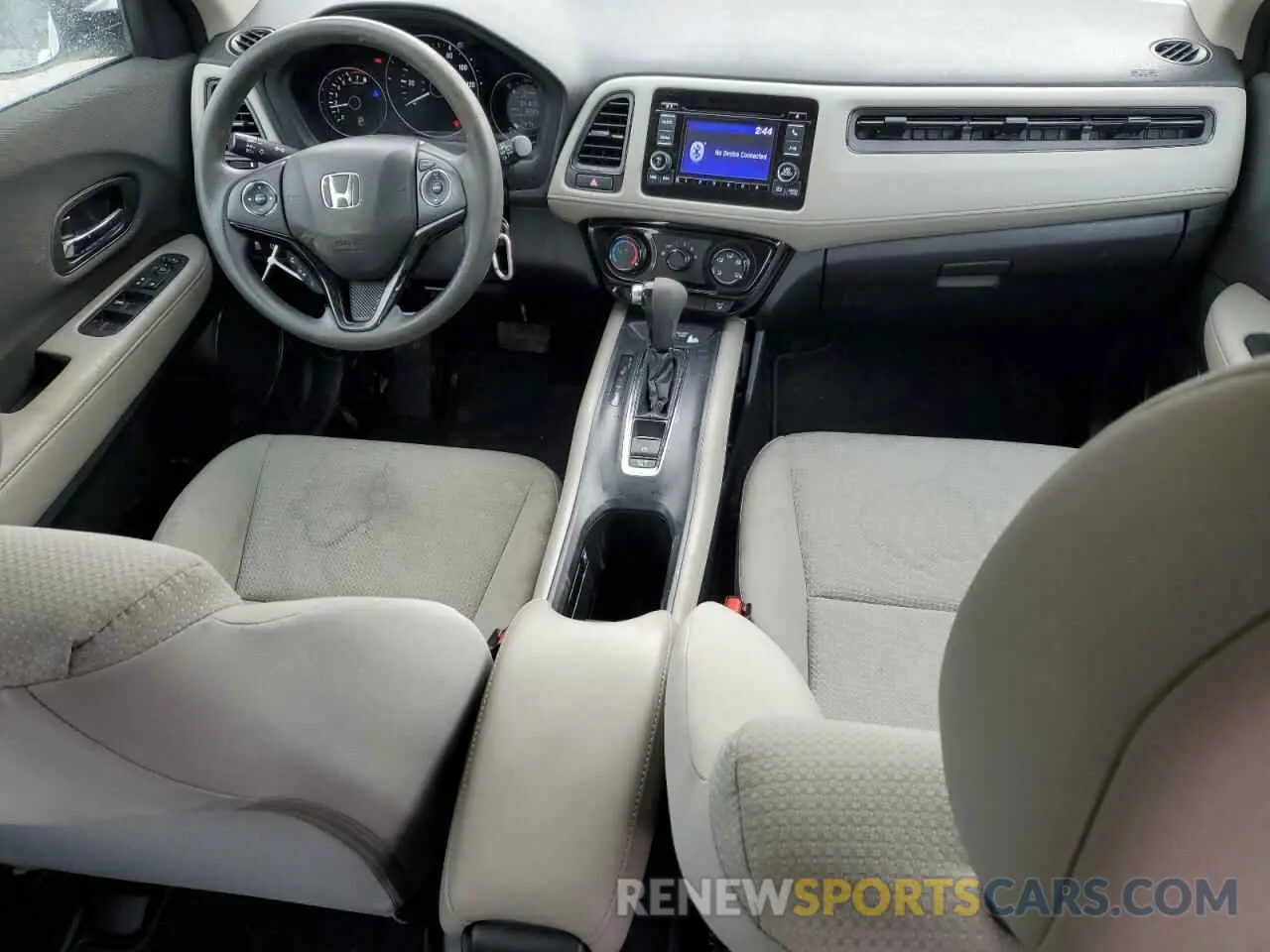 8 Photograph of a damaged car 3CZRU6H3XNM745303 HONDA HR-V 2022