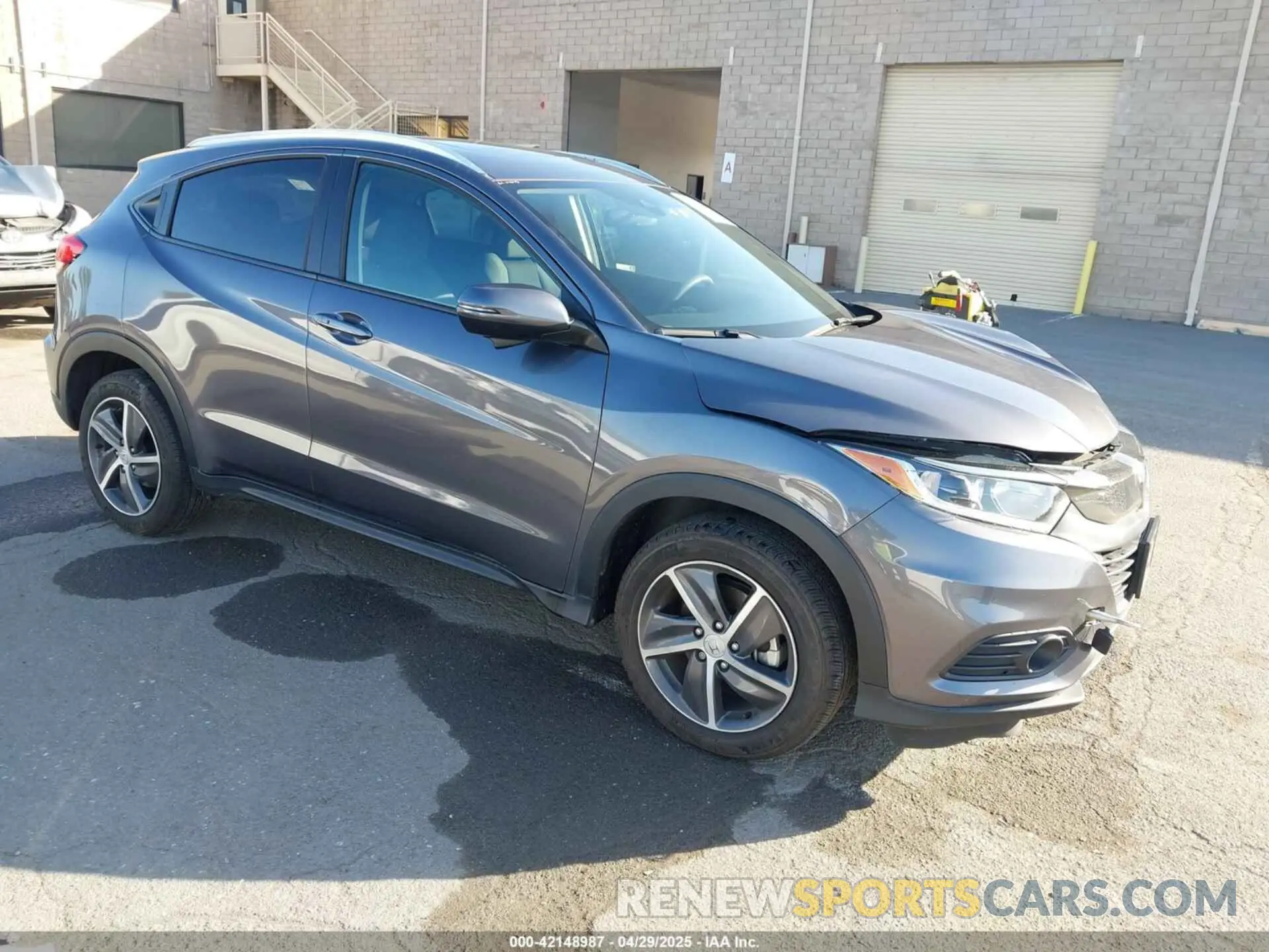 1 Photograph of a damaged car 3CZRU6H50NM704101 HONDA HR-V 2022