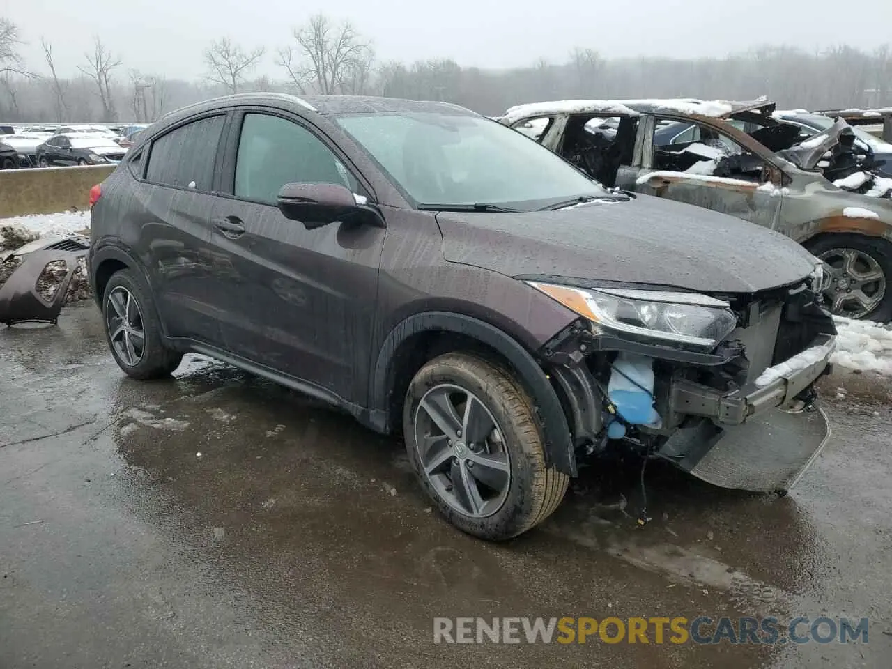 4 Photograph of a damaged car 3CZRU6H50NM722615 HONDA HR-V 2022
