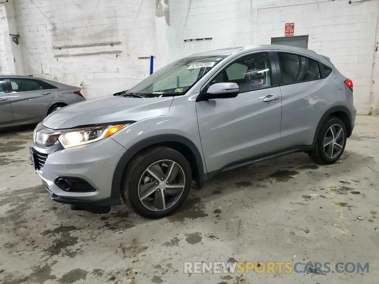 1 Photograph of a damaged car 3CZRU6H51NM748057 HONDA HR-V 2022