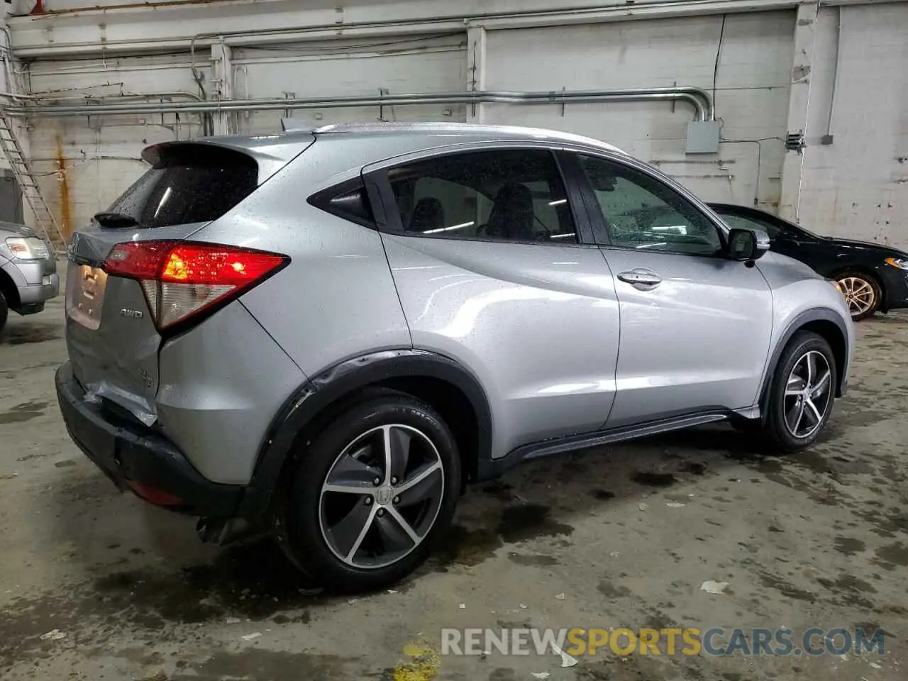 3 Photograph of a damaged car 3CZRU6H51NM748057 HONDA HR-V 2022