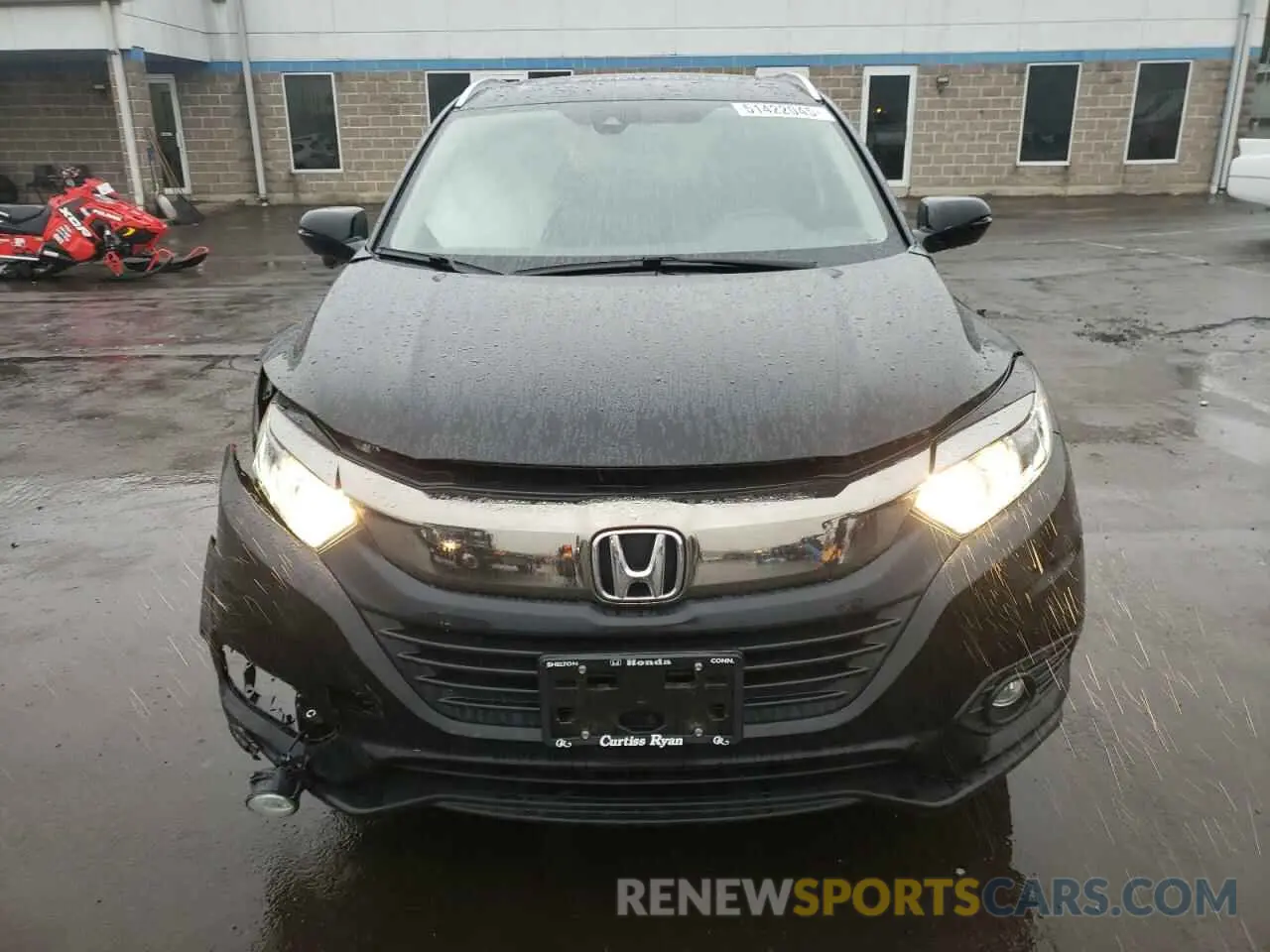 5 Photograph of a damaged car 3CZRU6H51NM763822 HONDA HR-V 2022