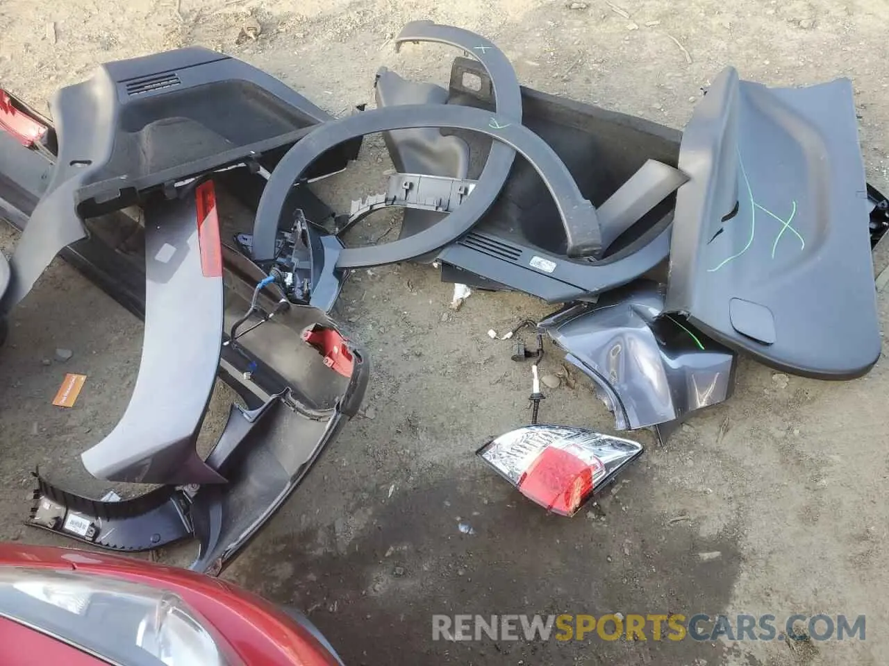 13 Photograph of a damaged car 3CZRU6H51NM775288 HONDA HR-V 2022