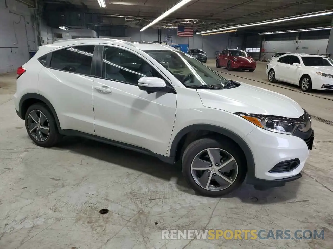 4 Photograph of a damaged car 3CZRU6H52NM730098 HONDA HR-V 2022