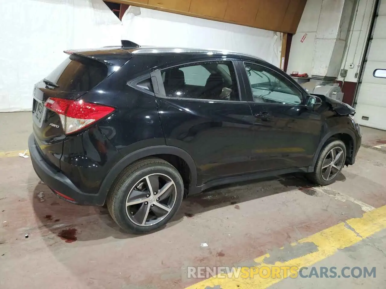 3 Photograph of a damaged car 3CZRU6H52NM736631 HONDA HR-V 2022