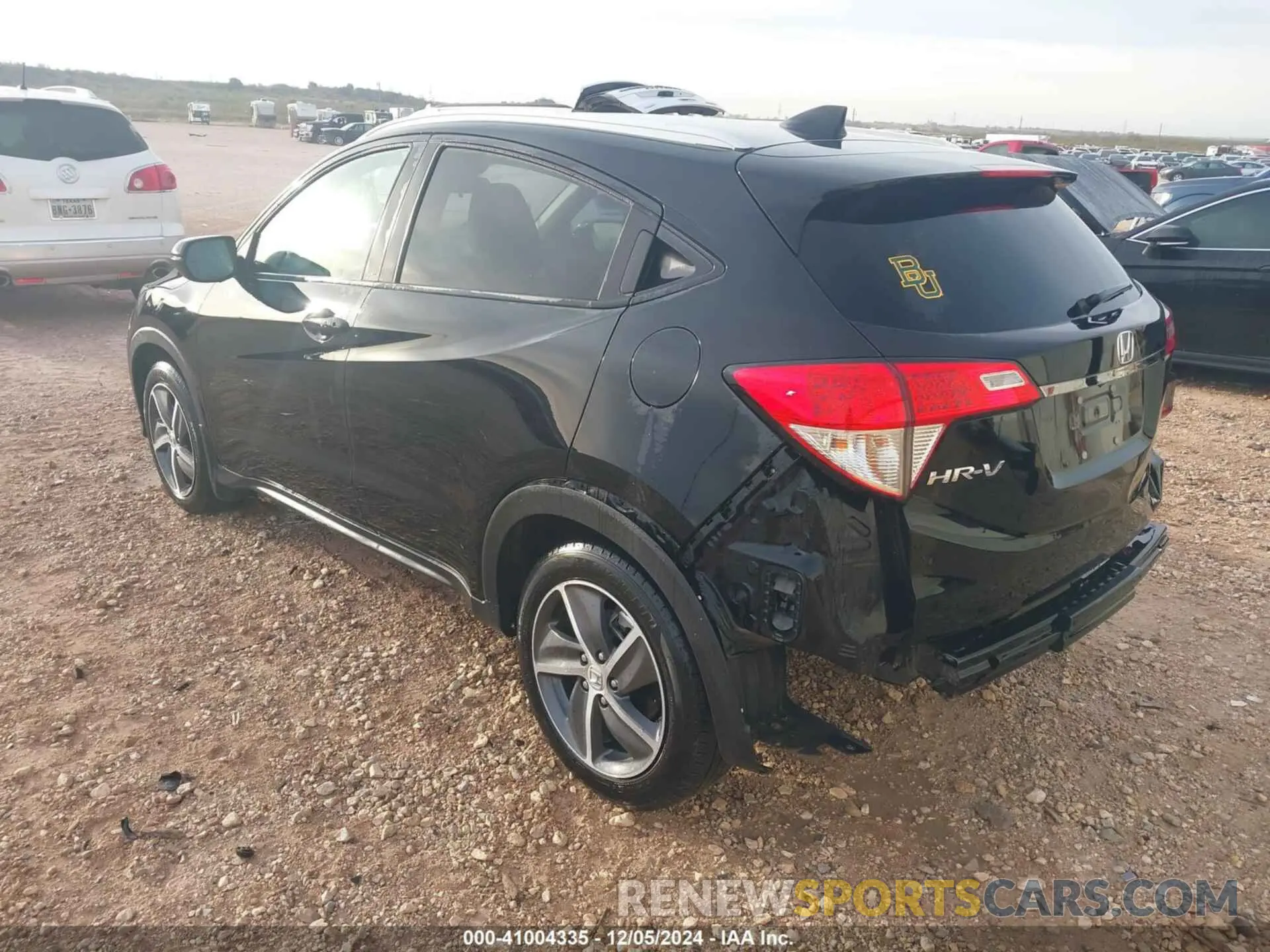 3 Photograph of a damaged car 3CZRU6H52NM755762 HONDA HR-V 2022