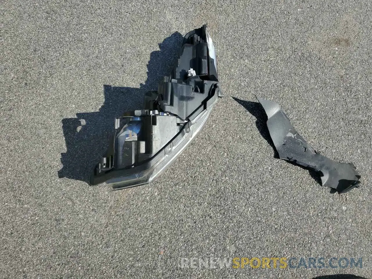 12 Photograph of a damaged car 3CZRU6H52NM768107 HONDA HR-V 2022