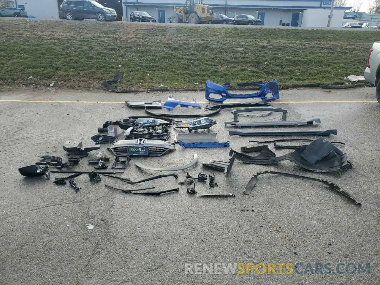 13 Photograph of a damaged car 3CZRU6H53NM748108 HONDA HR-V 2022
