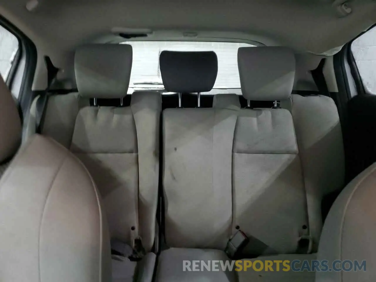 10 Photograph of a damaged car 3CZRU6H53NM760453 HONDA HR-V 2022