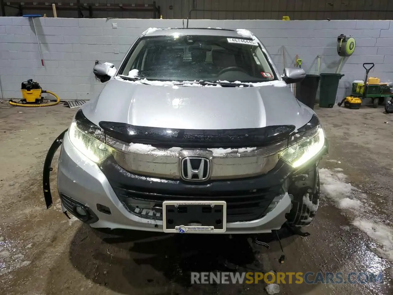 5 Photograph of a damaged car 3CZRU6H53NM760453 HONDA HR-V 2022