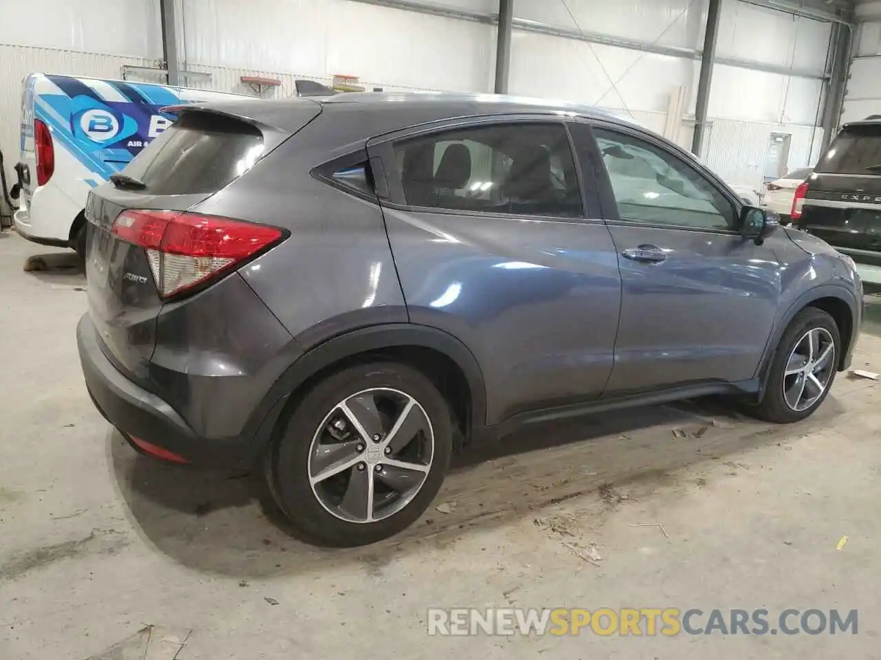 3 Photograph of a damaged car 3CZRU6H54NM705347 HONDA HR-V 2022