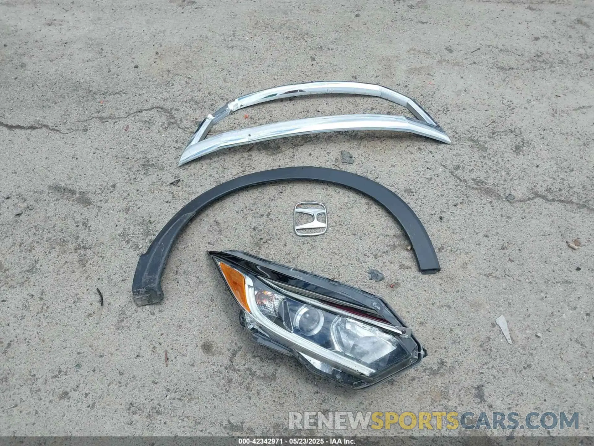 12 Photograph of a damaged car 3CZRU6H54NM752152 HONDA HR-V 2022