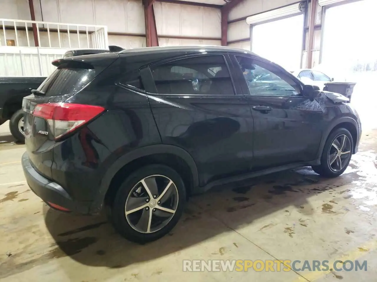 3 Photograph of a damaged car 3CZRU6H55NM710041 HONDA HR-V 2022